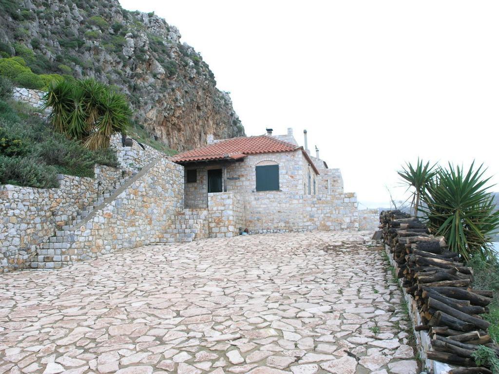 Selana Studios Néon Oítilon Dış mekan fotoğraf